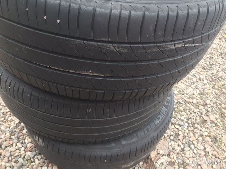 Michelin Agilis 101 235/50 R18 20