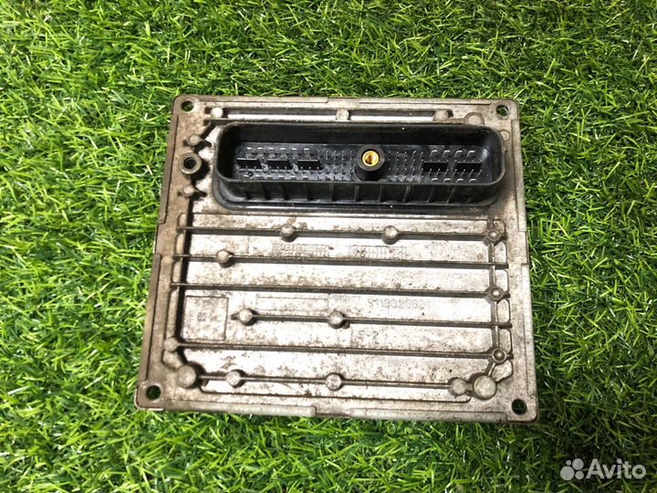 Электронный блок Ford Focus 2 хэтчбек 1.4 2008