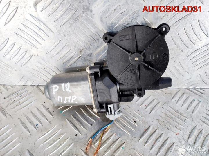 Моторчик стеклоподъемника п/п Nissan Primera P12E