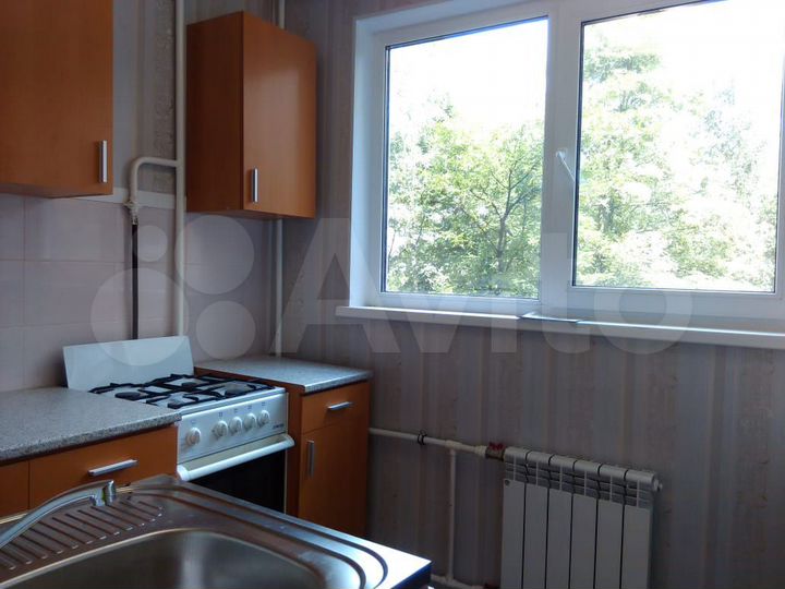 Комната 17 м² в 3-к., 2/10 эт.