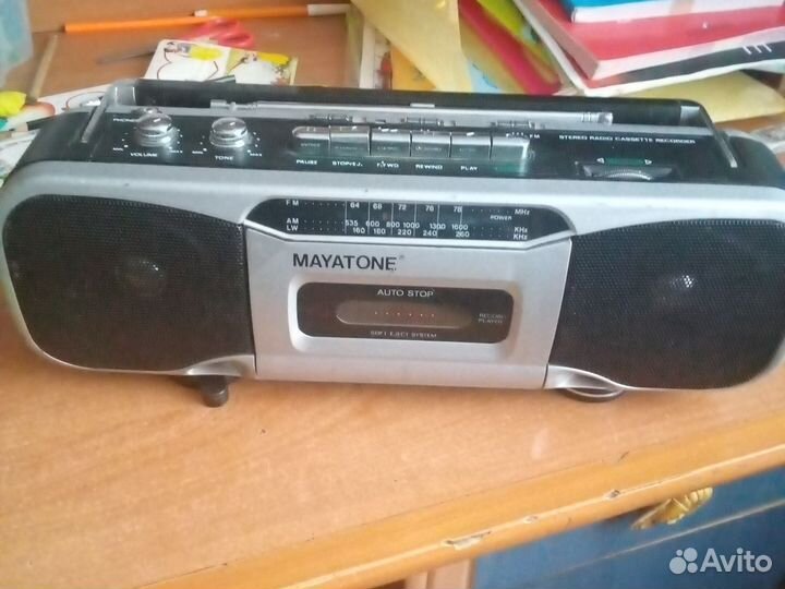 Кассетный магнитофон