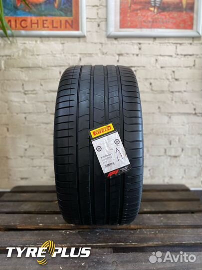 Pirelli P Zero PZ4 315/30 R22 107Y