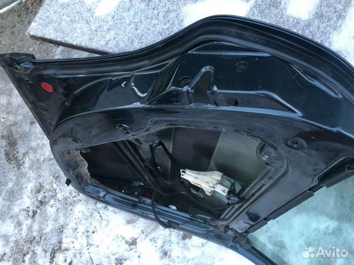 Дверь от фольцфагена поссата б5 плюс седан