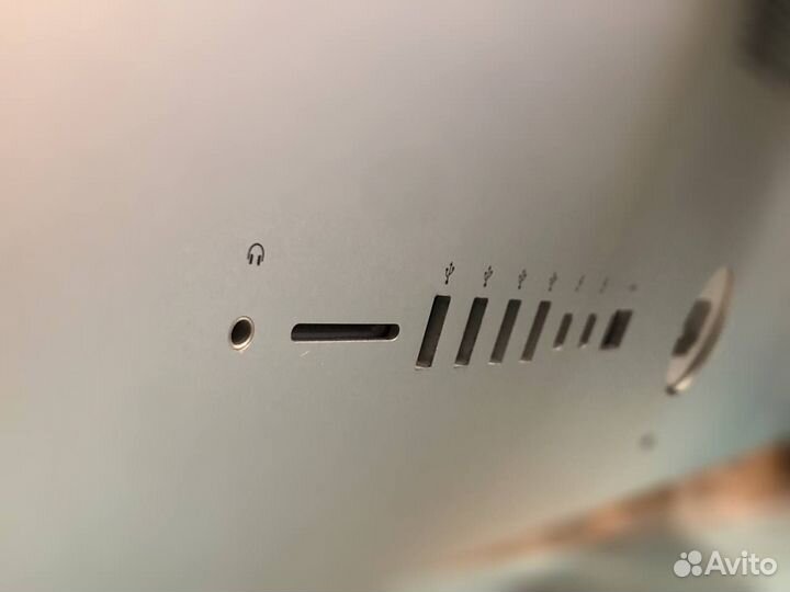 Apple iMac 21.5' Late 2013