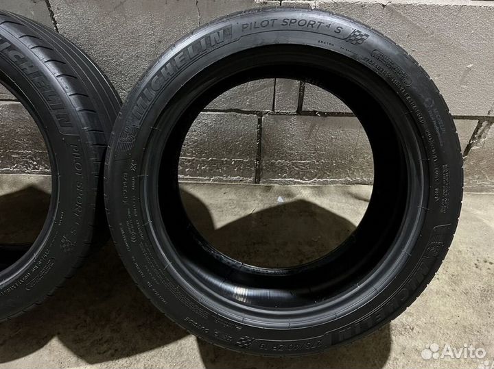 Michelin Pilot Sport 4 S 275/40 R19 105Y