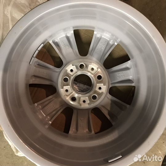 Новые оригинальные диски BMW, E90