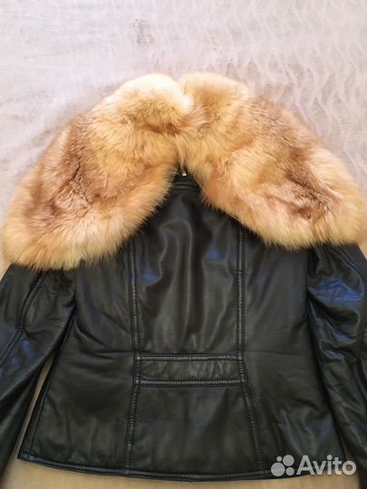 Кожаная куртка с мехом лисы