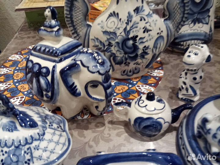 Фарфоровая посуда гжель