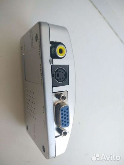 Универсальный видеоадаптер