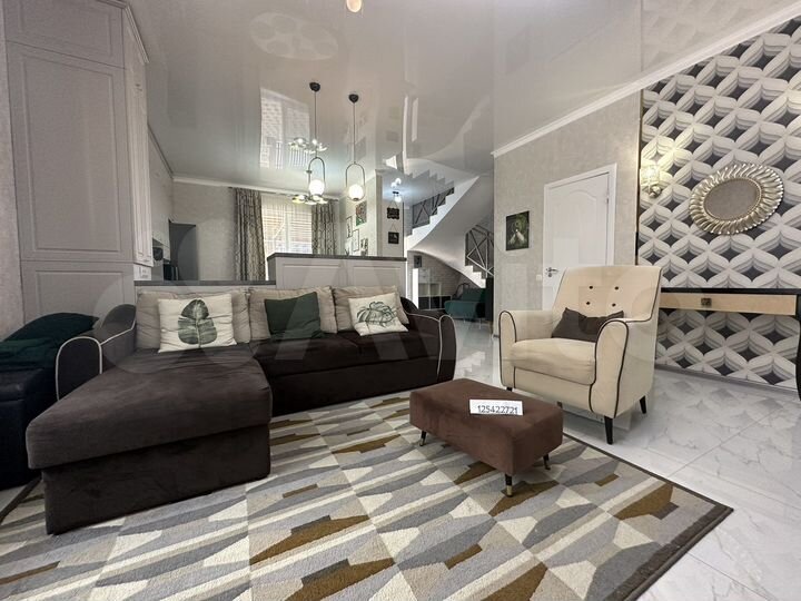 Таунхаус 170 м² на участке 1,7 сот.