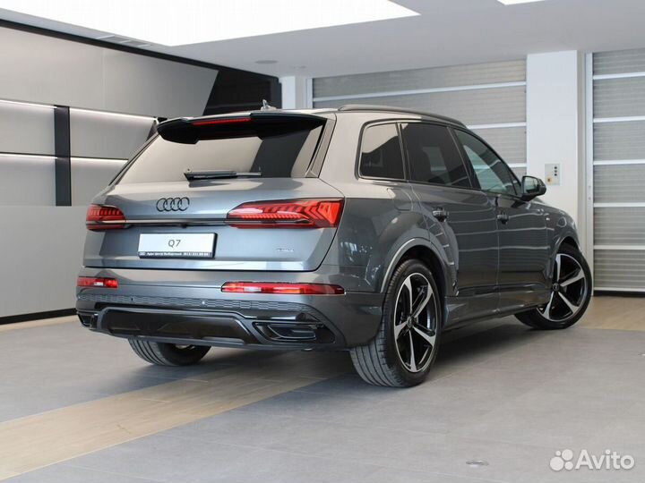 Audi Q7 3.0 AT, 2023, 45 км