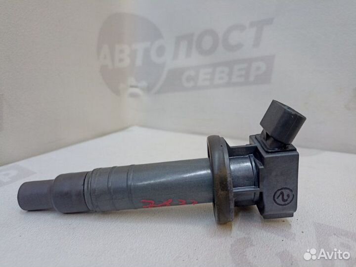 Катушка зажигания Toyota Avensis ZZT251 1ZZ-FE