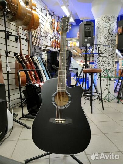 Гитара Elitaro