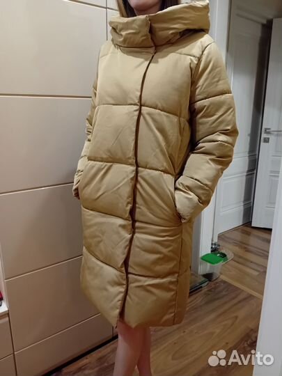 Пуховик размер 44