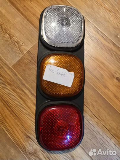 700/50069 фонарь задний JCB