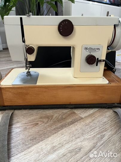 Швейная машинка чайка 134
