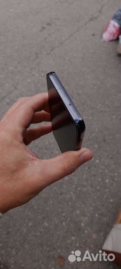 Телефон samsung galaxy s23