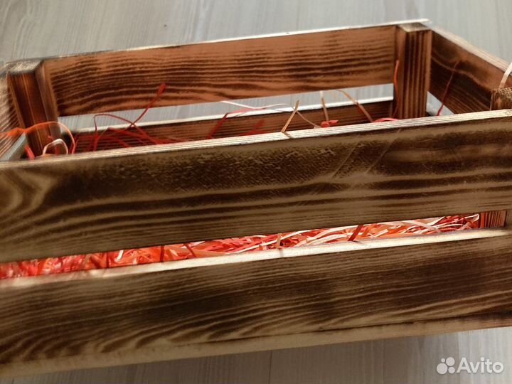 Ящик деревянный подарочный