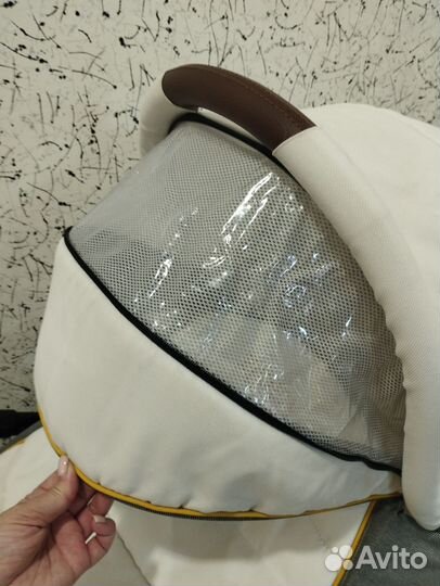 Коляска 3 в 1 Tutis Zippy Viva серый/белый