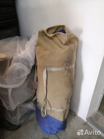 Палатка туристическая 3-х местная Сарма 1993г СССР