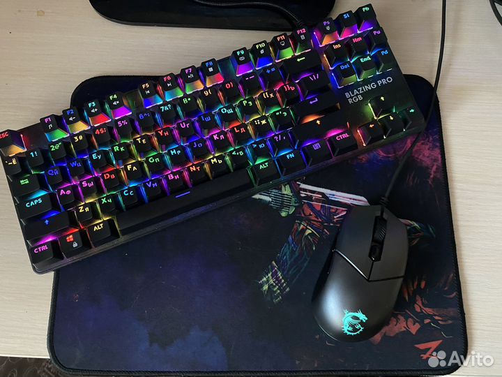 Комплект: Клавиатура, мышка, коврик