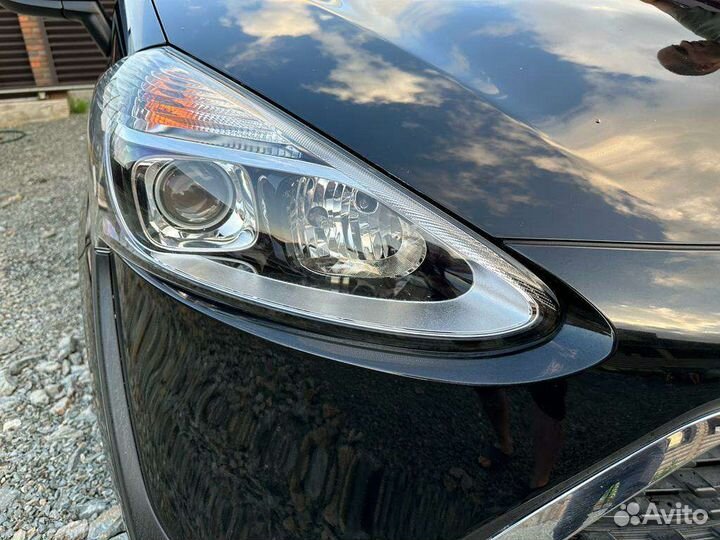 Toyota Sienta 1.5 CVT, 2018, 126 000 км