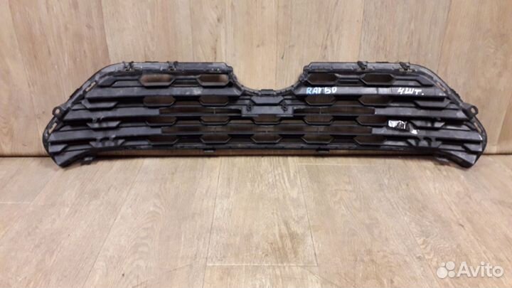 Решетка радиатора Toyota RAV4 50 2022
