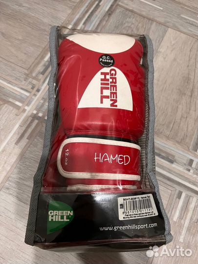 Новые боксерские перчатки