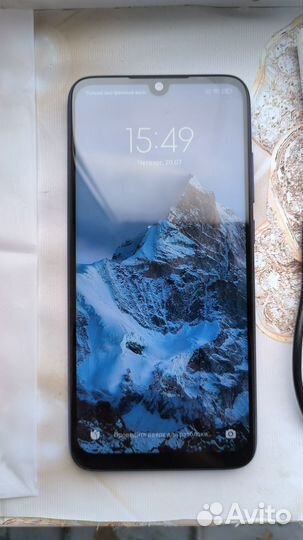 Телефон Xiaomi Redmi Note 7