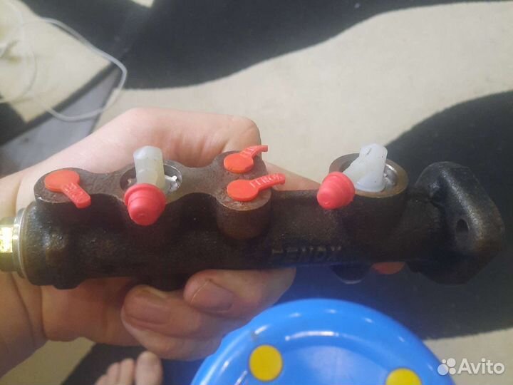 Цилиндр тормозной главный ваз 2121,ваз 1111