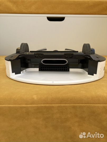 Робот пылесос Polaris pvcr 1226