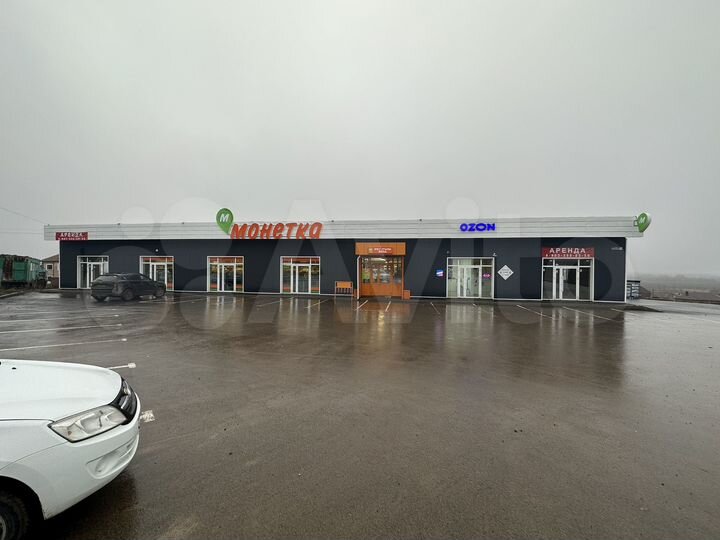 Торговая площадь, 744 м²