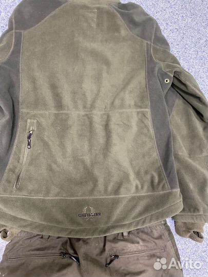 Продается комплект, Куртка и Брюки Chevalier