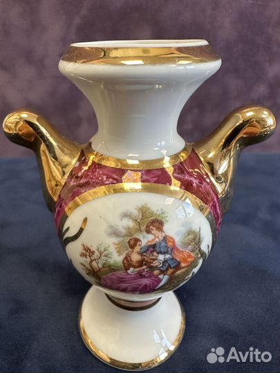 Вазочкм фарфор Limoges France
