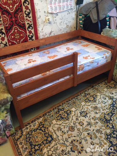 Детская кроватка 3-х лет