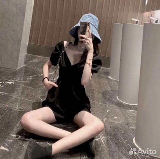 Комбинезон женский