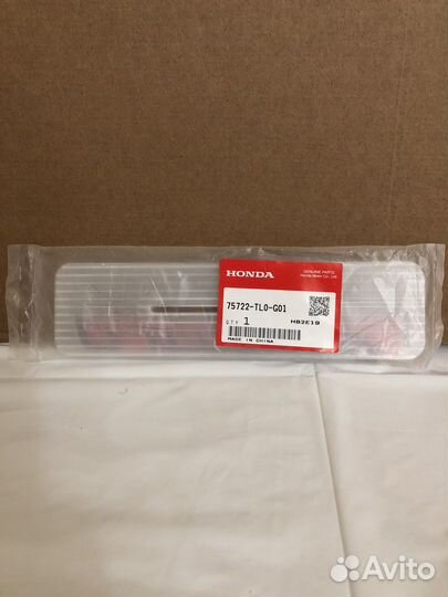 Эмблема Accord на крышку багажника