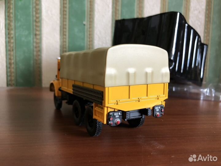 Модель автомобиля Berliet GBC 1:43