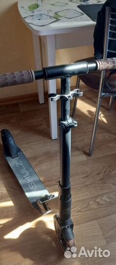 Самокат взрослый shulz 200 pro