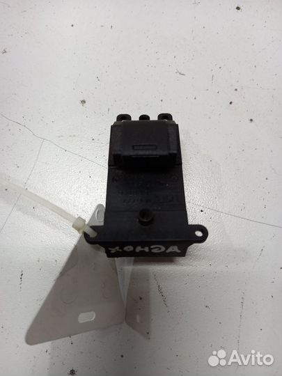 Honda Jazz l кнопка стеклоподъёмника
