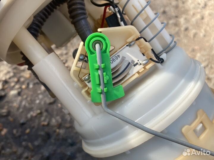 Логан насос топливный бензонасос