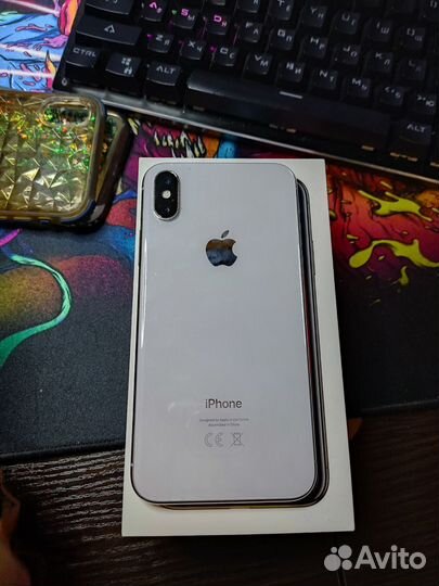 iPhone X, 256 ГБ