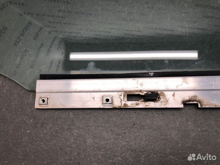 Стекло двери переднее левое Chevrolet Viva F69