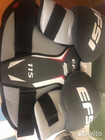 Нагрудник хоккейный детский