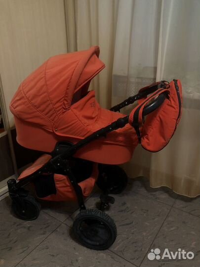 Коляска zippy sport 3 в 1 в отличном состоянии