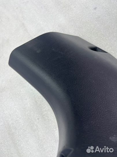 Накладка порога внутренняя передняя левая Toyota