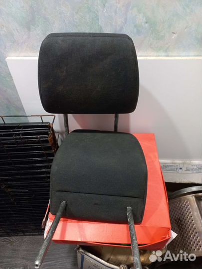 Подголовник на ford fusion