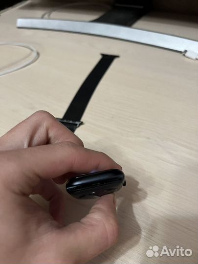 Часы apple watch se 44 mm