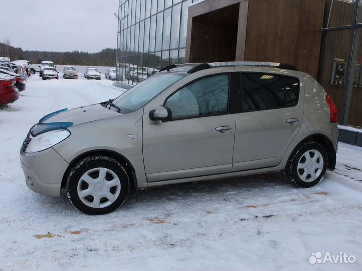 Renault Sandero 1.6 МТ, 2011, 204 300 км