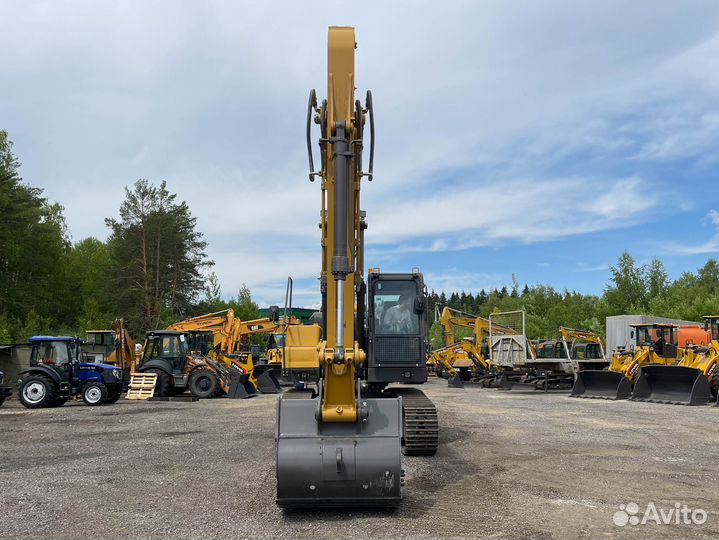 Гусеничный экскаватор Lovol FR225E2, 2023